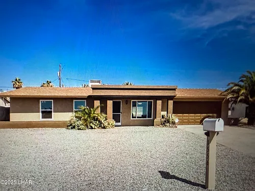 1556 McCulloch Blvd S Photo 1