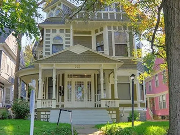 222 Madison Ave SE APT 3, Grand Rapids, MI 49503