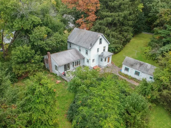 201 Aberdeen Rd, Methuen, MA 01844