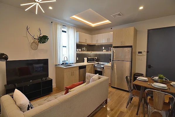 Rented by Hagstrom Management Inc | media 15