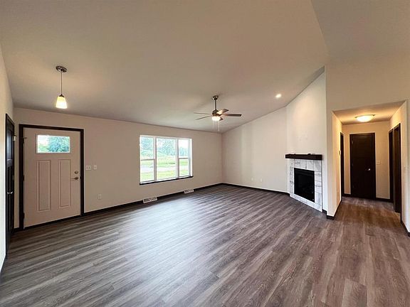 2nd image of 4517 MORELAND ROAD #HA126