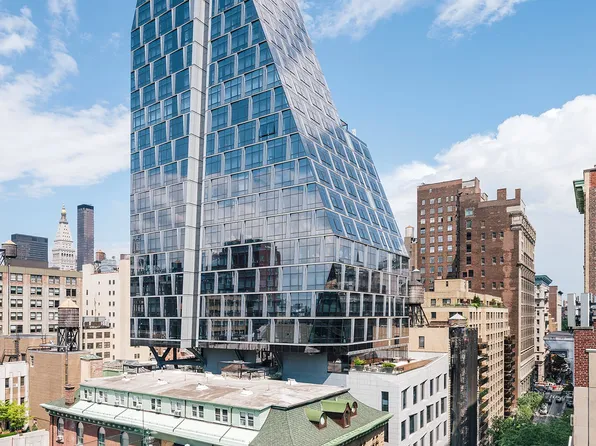 35 West 15th Street image 18 of 18