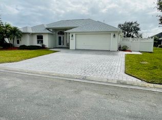 4725 Bella Rae Ln SW, Vero Beach, FL 32968
