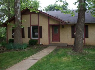 1406 E Sycamore St, Ozark, MO 65721