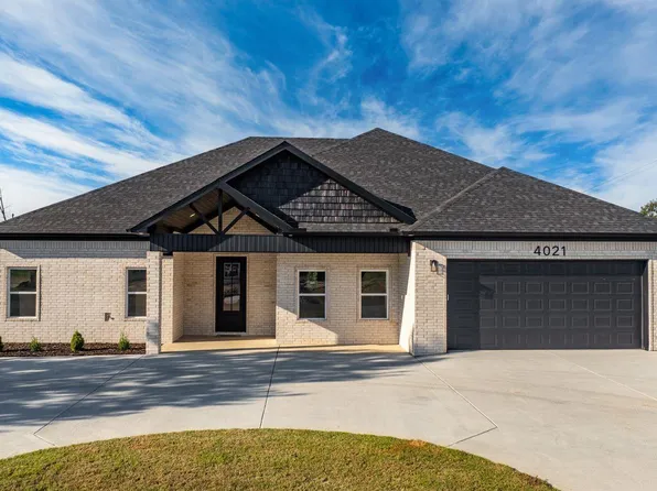 4021 Creek Top, Bauxite, AR 72011