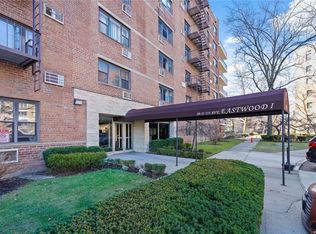 89-35 151st Ave #2D, Howard Beach, NY 11414