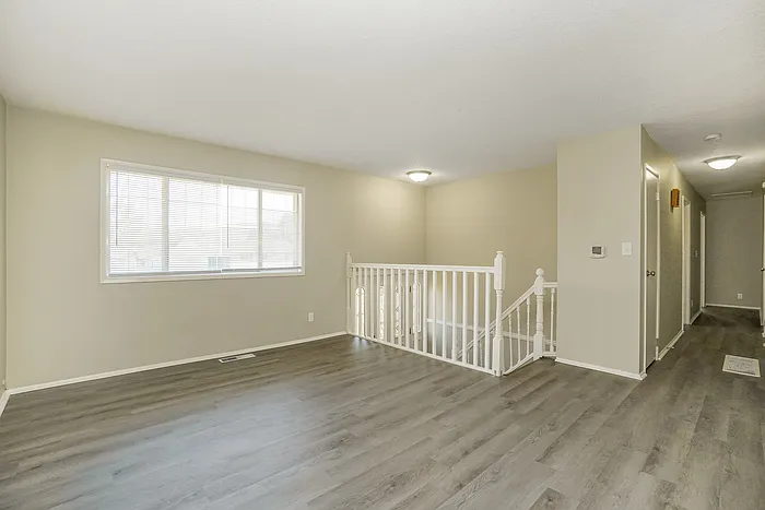 4 bed, 3.0 bath, 1986 sqft, $2,195 — Photo 3