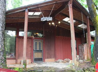 18266 Black Blvd, Lakehead, CA
