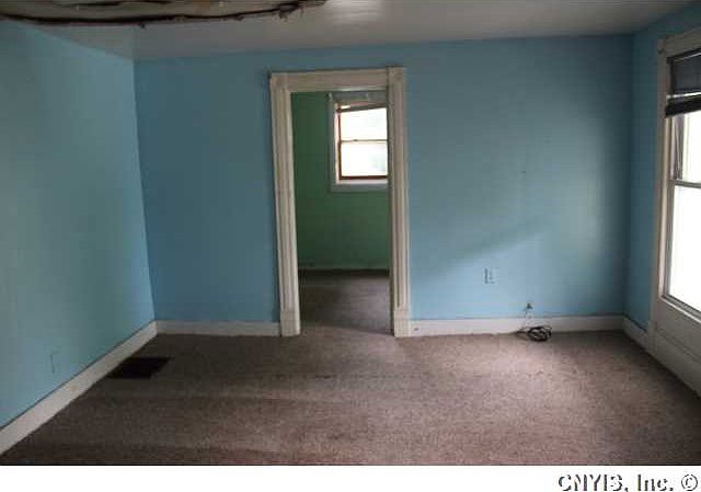 2nd image of 3 Hoffman St
