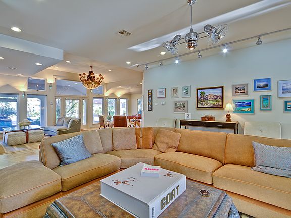 4th image of 307 Bayside Dr