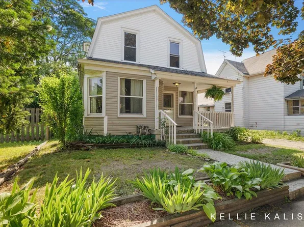 324 Gunnison Ave SW, Grand Rapids, MI 49504