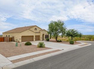400 S Courts Redford Dr, Vail, AZ 85641