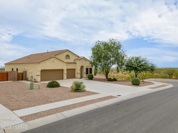 400 S Courts Redford Dr, Vail, AZ 85641