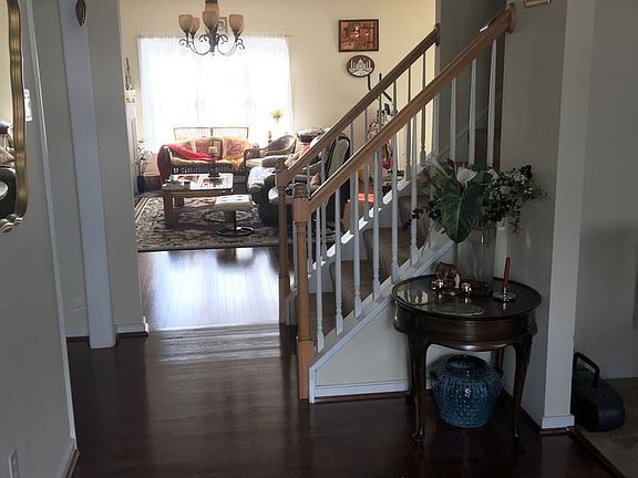 4th image of 12102 Spring Run Dr