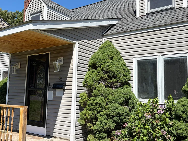 45 Tunxis St — Photo 64