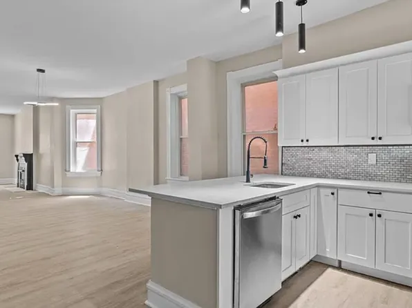 3325 Minnesota Ave, Saint Louis, MO 63118