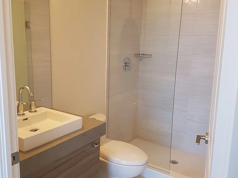 33 Shore Breeze Dr #2403 — Photo 5