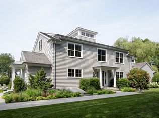 34 Head Of Pond Rd, Water Mill, NY 11976