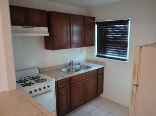 406 N Stuart Blvd #B, Eloy, AZ 85131