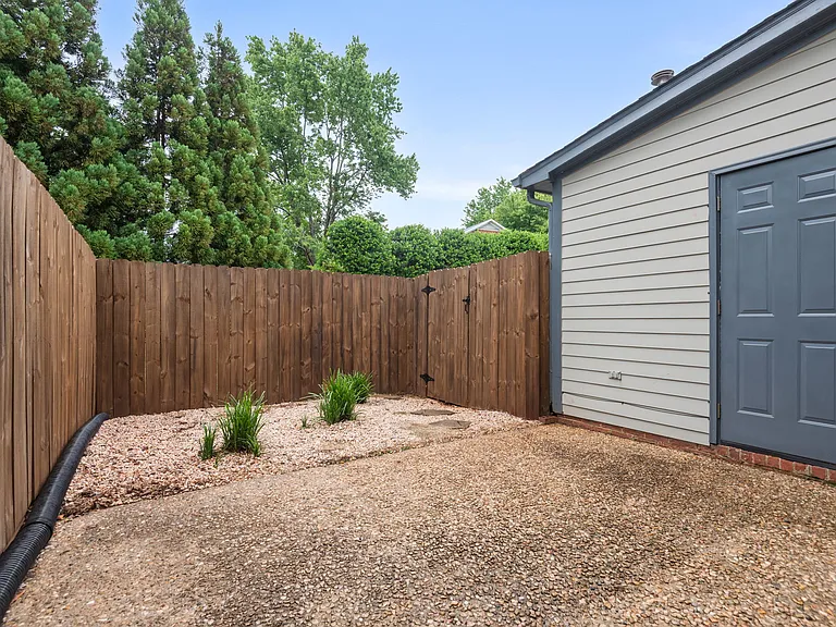 5018 Marigold Way — Photo 24