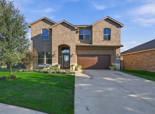 1025 Doe Meadow Dr, Burleson, TX 76028