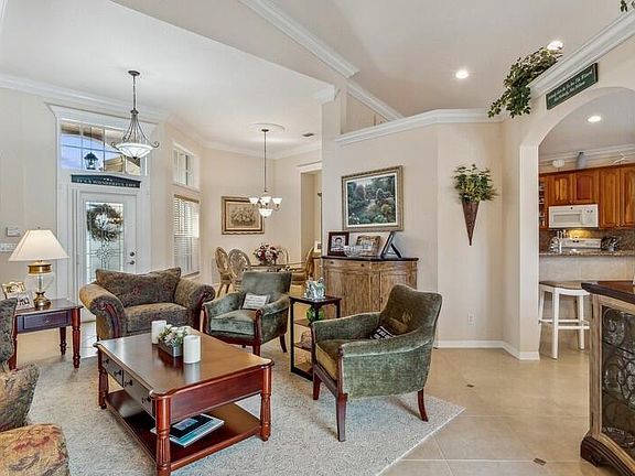 5th image of 8429 Grand Messina Circle