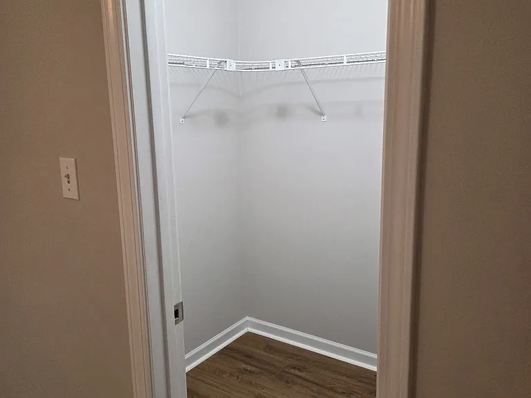 3929 Acorn Dr — Photo 24