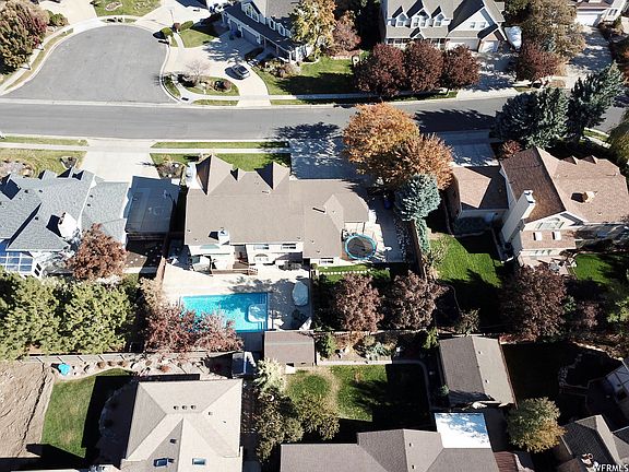 3rd image of 8866 S Willow Green Dr