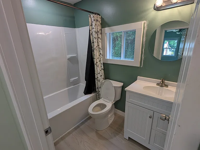 325 Corinth Rd — Photo 6