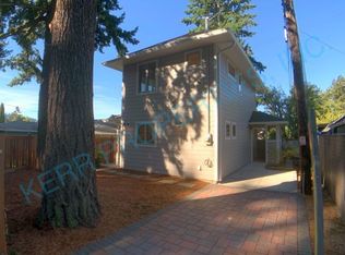 11025 SE Main St #B, Portland, OR 97216