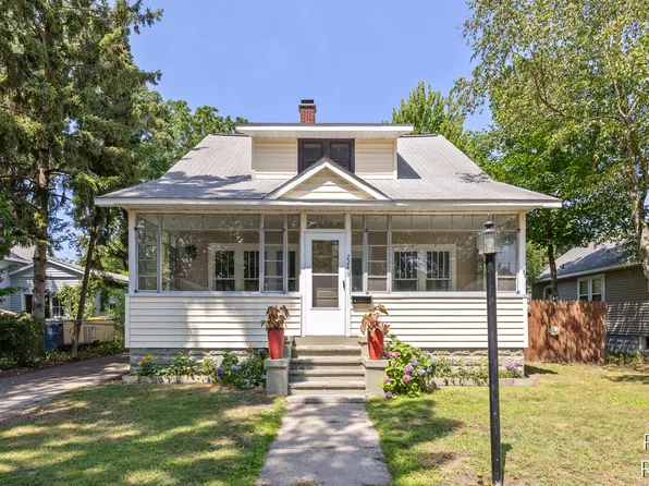 2246 Harding Ave, Muskegon, MI 49441