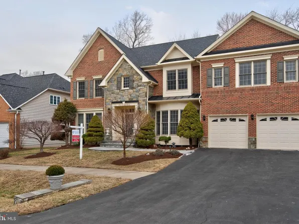 1018 Heartfields Dr, Silver Spring, MD 20904