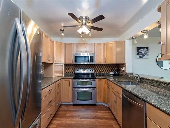 5th image of 1810 N Lauderdale Ave #Apt