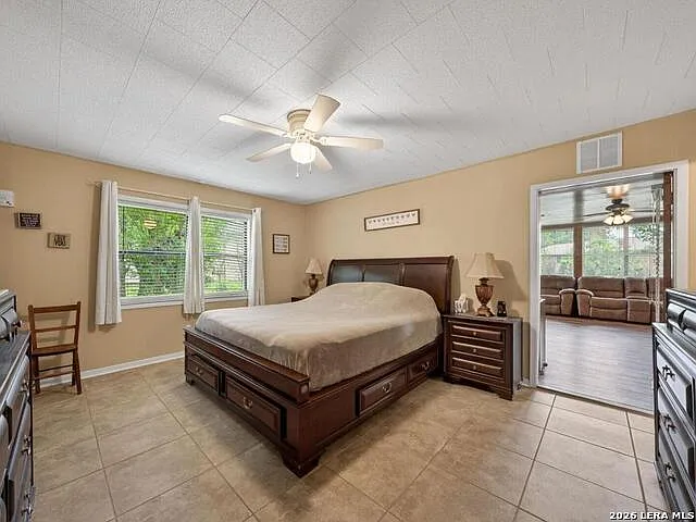623 Oakland Ave — Photo 20