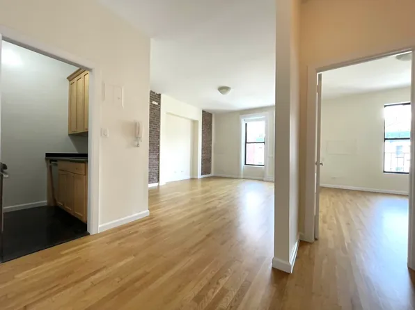 48 West 73rd Street image 1 of 5