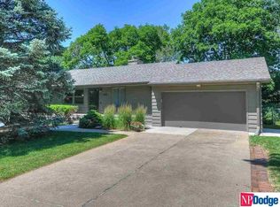 1012 N 74th Ave, Omaha, NE 68114