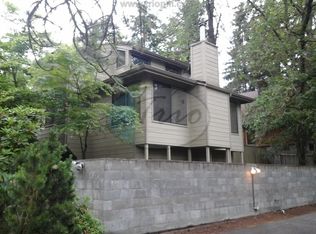 4468 Fox Hollow Rd, Eugene, OR 97405