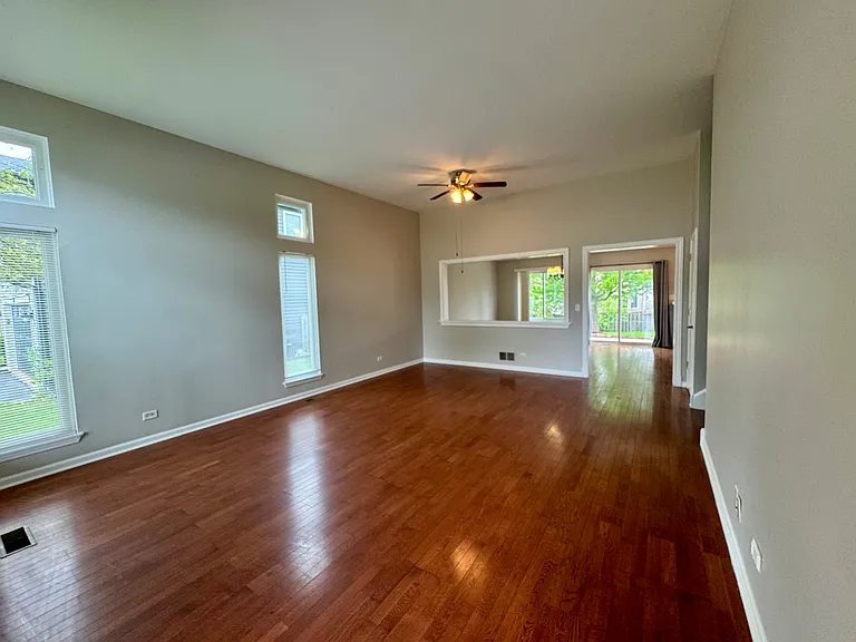 871 Taralon Trl — Photo 3