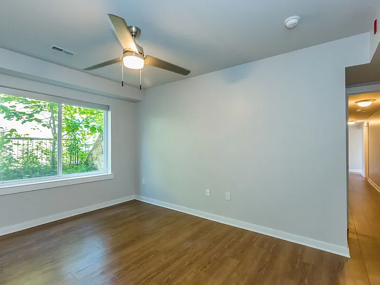 4213 Chester Avenue Modern Living in the Heart of University City — Photo 15