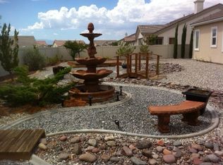 19835 Wallflower Ln, Apple Valley, CA 92308