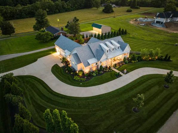 101 Kensington Pl, Nicholasville, KY 40356