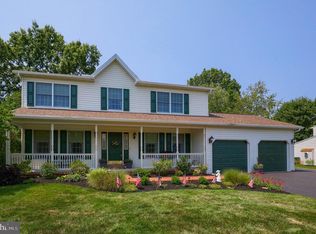 3030 Whitehurst Ct, York, PA 17404