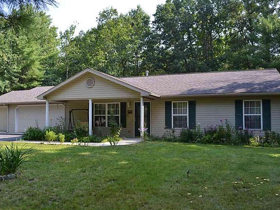 2nd image of 1852 Green Oak Dr