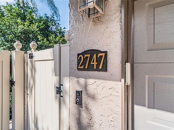 3rd image of 2747 Vanessa Ln