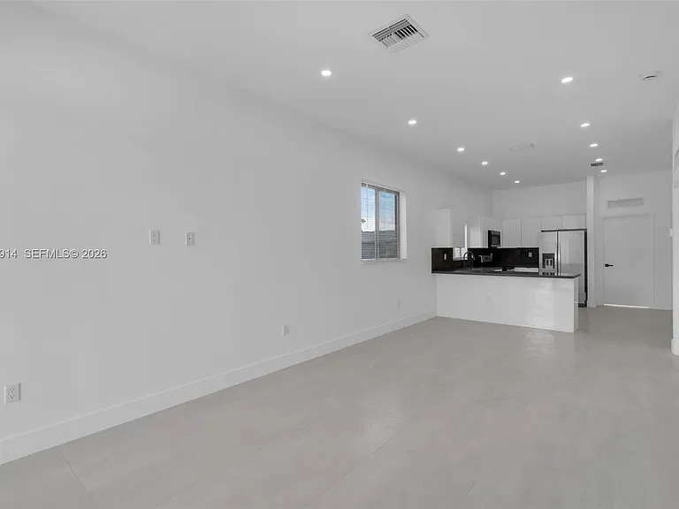 18362 SW 102nd Pl #18316 — Photo 5