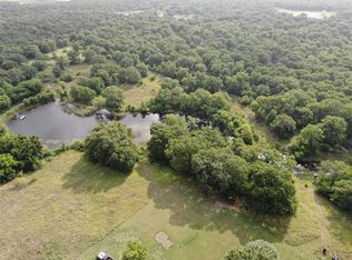 500 Fossil Creek Ln, Jacksboro, TX 76458