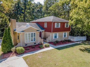 1726 Stoneyridge Dr, Charlotte, NC 28214