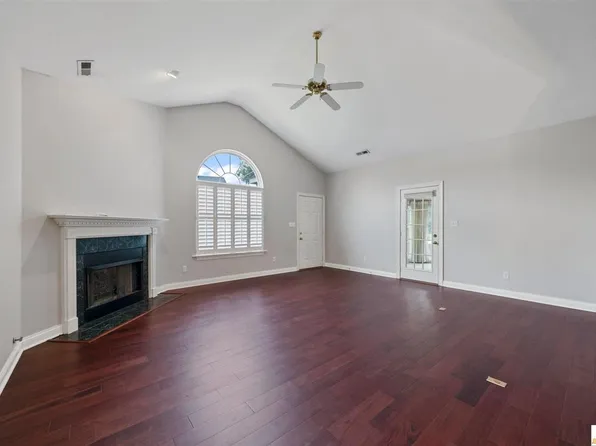 100 Augusta Avenue Unit 4-B, Bowling Green, KY 42103-2528