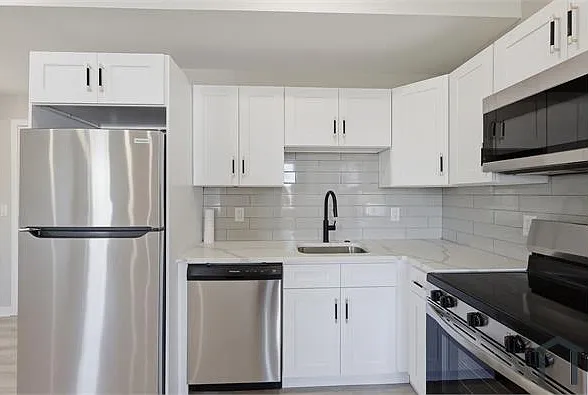 4129 Ogden St #7 — Photo 7