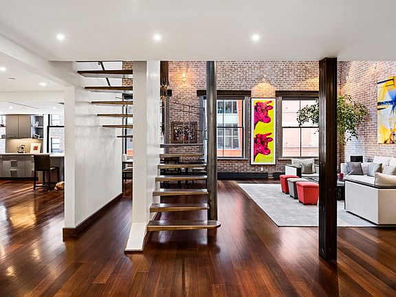 4th image of 131 Mercer St Penthouse A
